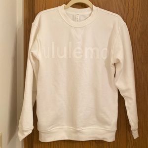 LuluLemon size 4 Crewneck (Cream)